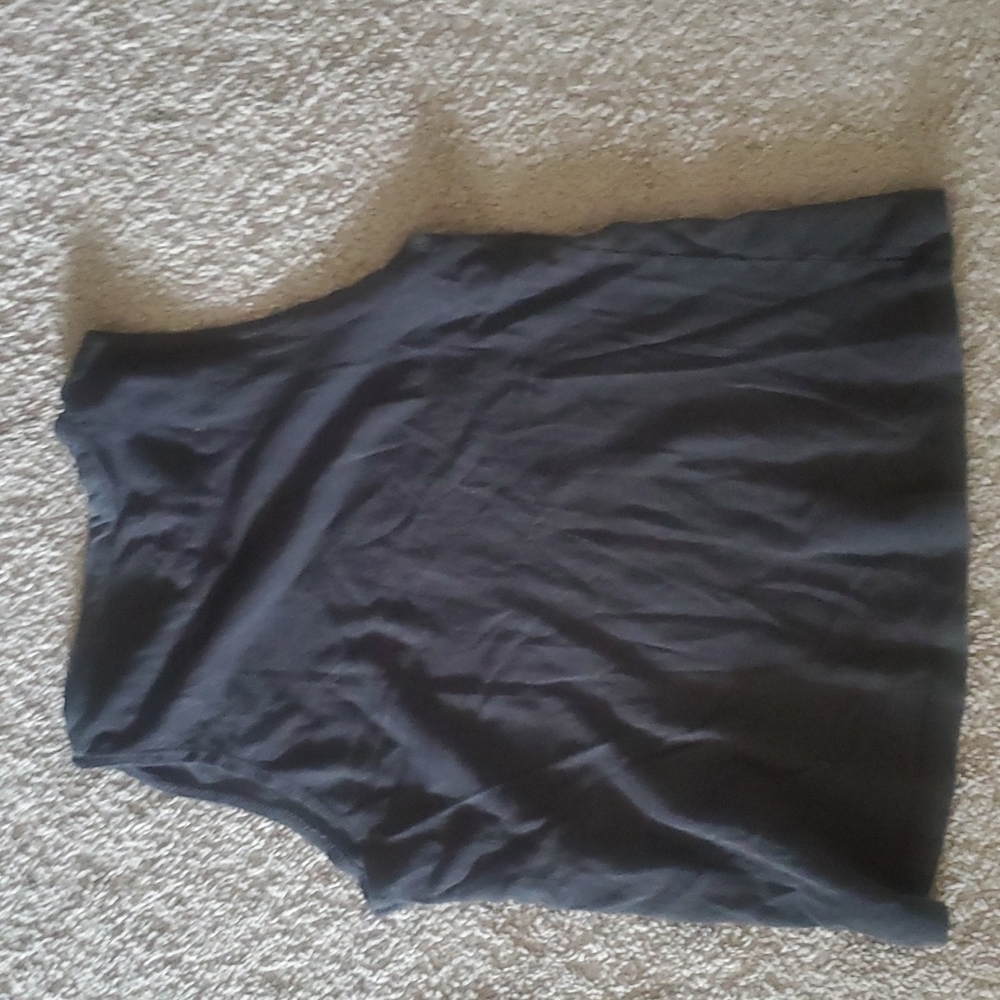 Chaser Tank - Picture 2 of 5
